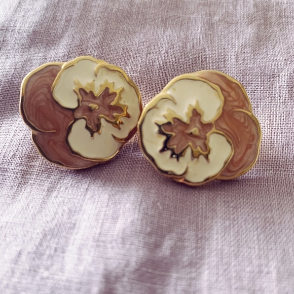 Vintage Pansies Enamel Clip-ons